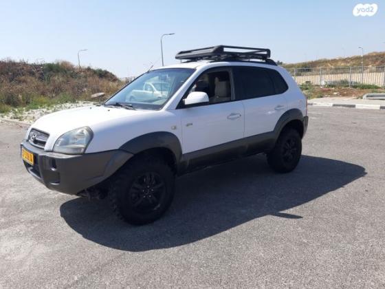 יונדאי טוסון 4X4 GLS אוט' בנזין 2.7 (175 כ''ס) בנזין 2006 למכירה בביר אל מכסור