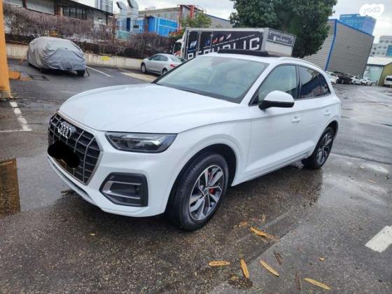 אאודי Q5 4X4 ADV Luxury אוט' 2.0 (265 כ"ס) בנזין 2021 למכירה בפתח תקווה