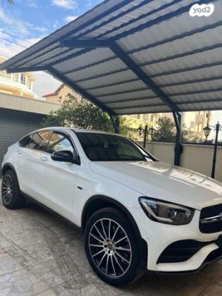 מרצדס GLC-Class קופה 4X4 GLC300E 4MATIC AMG הייבריד אוט' 2.0 (211 כ''ס) היברידי חשמל / בנזין 2021 למכירה בכפר סבא