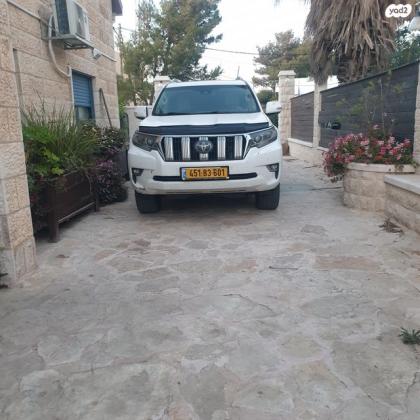 טויוטה לנד קרוזר ארוך 4X4 Limited אוט' דיזל 7 מק' 2.8 (177 כ"ס) דיזל 2018 למכירה באפרת