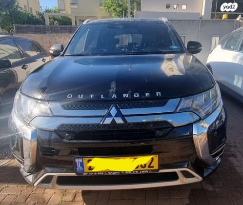 מיצובישי אאוטלנדר PHEV 4X4 Luxury הייבריד אוט' 5 מק' 2.4 (135 כ''ס) היברידי חשמל / בנזין 2020 למכירה בתל מונד