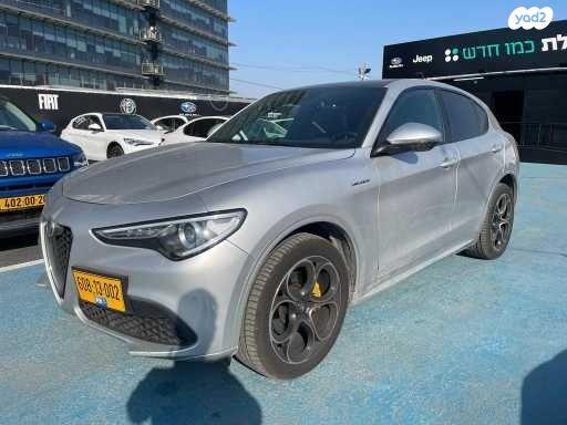 אלפא רומיאו סטלויו 4X4 Veloce AWD אוט' 2.0 (280 כ''ס) בנזין 2022 למכירה בפתח תקווה