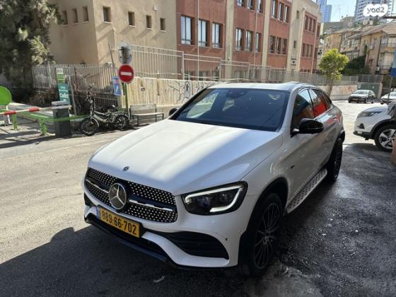 מרצדס GLC 4MATIC New GLC300E AMG הייבריד אוט' 2.0 (211 כ''ס) היברידי חשמל / בנזין 2022 למכירה ברמת גן