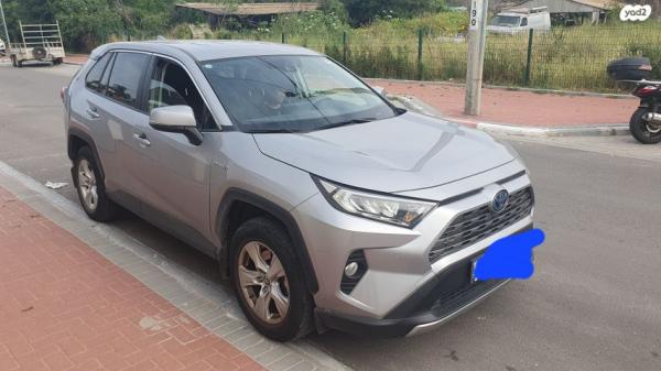 טויוטה RAV4 הייבריד E-xperience הייבריד 5 דל' אוט' 2.5 (178 כ''ס) בנזין 2021 למכירה ברחובות