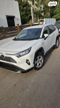 טויוטה RAV4 הייבריד E-xperience הייבריד 5 דל' אוט' 2.5 (178 כ''ס) בנזין 2019 למכירה בחדרה