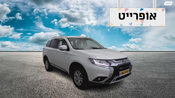 מיצובישי אאוטלנדר Intense אוט' 7 מק' 2.0 (150 כ"ס) בנזין 2021 למכירה ב