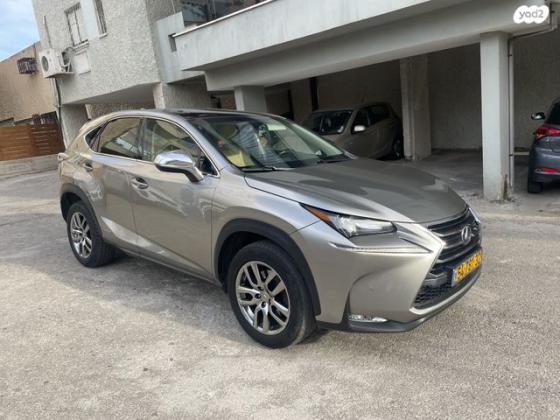 לקסוס NX NX300H Luxury הייבריד אוט' 2.5 (155 כ''ס) בנזין 2015 למכירה בחולון