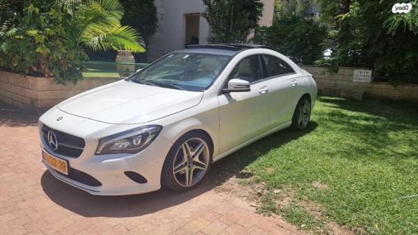 מרצדס CLA CLA200 Urban FL אוט' 1.6 (156 כ"ס) בנזין 2017 למכירה בראשון לציון