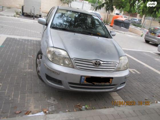 טויוטה קורולה Verso Luxury אוט' 1.8 (129 כ"ס) בנזין 2006 למכירה בירושלים