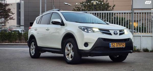 טויוטה RAV4 ארוך 4X4 GLI MC אוט' 2.0 (152 כ"ס) בנזין 2013 למכירה בחיפה