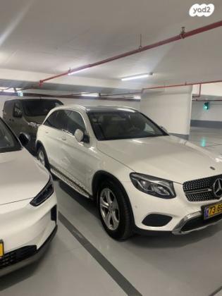 מרצדס GLC 4X4 GLC250 4MATIC Exclusive אוט' 2.0 (211 כ''ס) בנזין 2017 למכירה בתל אביב יפו