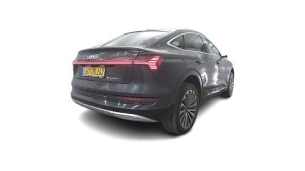 אאודי E-tron 4X4 Sportback ADV Luxury אוט' חשמלי (408 כ''ס) חשמלי 2021 למכירה ב