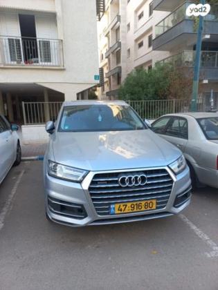 אאודי Q7 4X4 Luxury אוט' דיזל 7 מק' 3.0 (272 כ''ס) דיזל 2017 למכירה ברעננה