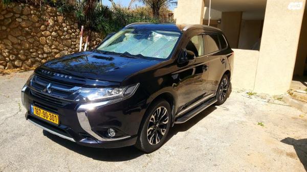 מיצובישי אאוטלנדר PHEV 4X4 Supreme הייבריד אוט' 5 מק' 2.0 (121 כ"ס) היברידי חשמל / בנזין 2018 למכירה בחולון