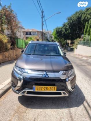 מיצובישי אאוטלנדר Intense אוט' 7 מק' 2.0 (150 כ"ס) בנזין 2019 למכירה בגאליה