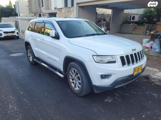 ג'יפ / Jeep גרנד צ'ירוקי 4X4 Laredo + SR אוט' 3.6 (282 כ''ס) בנזין 2014 למכירה בהוד השרון