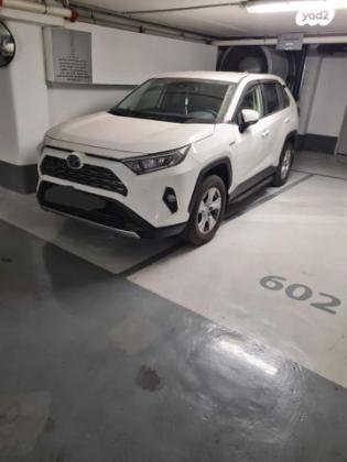 טויוטה RAV4 הייבריד E-xperience הייבריד 5 דל' אוט' 2.5 (178 כ''ס) בנזין 2021 למכירה בקרית גת