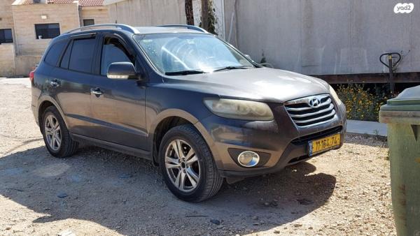 יונדאי סנטה פה 4X4 Executive אוט' דיזל 7 מק' 2.2 (197 כ''ס) דיזל 2010 למכירה בתלמי ביל"ו