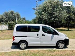 ניסאן NV200 Upper ידני דיזל 5 מק' 1.5 (90 כ''ס) דיזל 2015 למכירה בתל אביב יפו