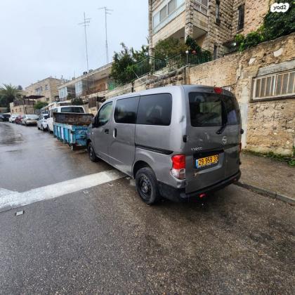 ניסאן NV200 Upper ידני דיזל 7 מק' 1.5 (90 כ''ס) דיזל 2015 למכירה בביתר עילית