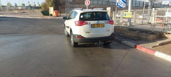 טויוטה RAV4 ארוך 4X4 GLI MC אוט' 2.0 (152 כ"ס) בנזין 2015 למכירה באילת