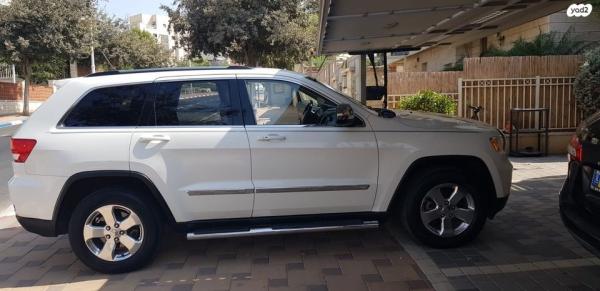 ג'יפ / Jeep גרנד צ'ירוקי 4X4 Laredo אוט' 3.6 (282 כ''ס) בנזין 2011 למכירה בצור יצחק