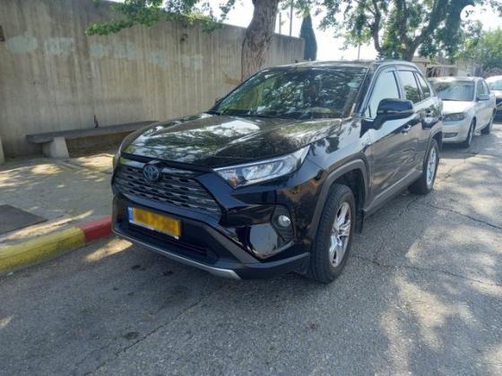 טויוטה RAV4 הייבריד E-xperience הייבריד 5 דל' אוט' 2.5 (178 כ''ס) בנזין 2021 למכירה בראשון לציון