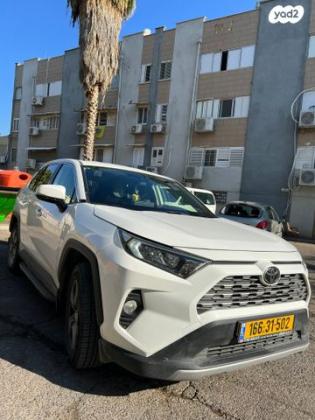 טויוטה RAV4 ארוך 4X4 Explore אוט' 2.0 (175 כ''ס) בנזין 2020 למכירה בבית שאן