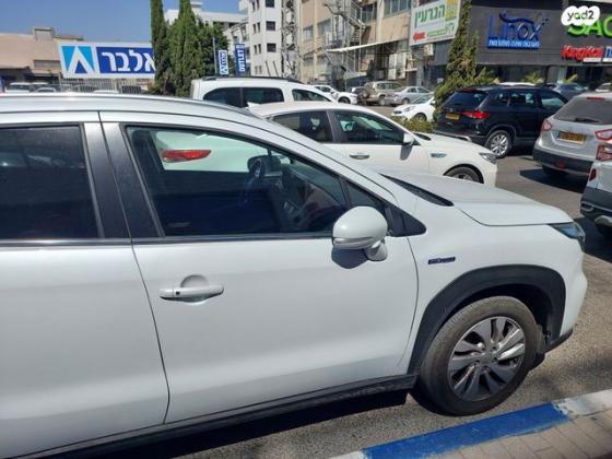 סוזוקי SX4 קרוסאובר GLX אוט' הייבריד 1.4 (129 כ"ס) בנזין 2022 למכירה בעפולה