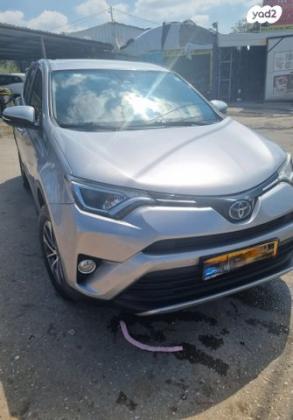 טויוטה RAV4 הייבריד Premium הייבריד אוט' 2.5 (155 כ''ס) בנזין 2018 למכירה בראש העין