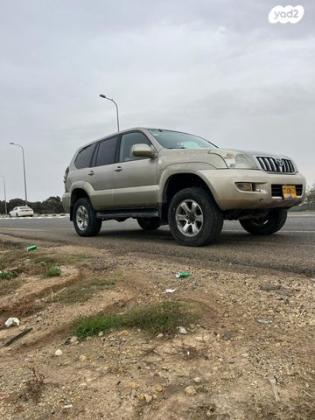 טויוטה לנד קרוזר ארוך 4X4 STD אוט' דיזל 8 מק' 3.0 (166 כ''ס) דיזל 2004 למכירה בבאר שבע