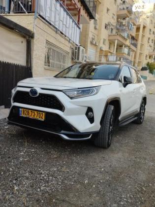 טויוטה RAV4 הייבריד 4X4 E-Motion פלאג-אין אוט' 2.5 (185 כ''ס) היברידי חשמל / בנזין 2022 למכירה בבית שמש