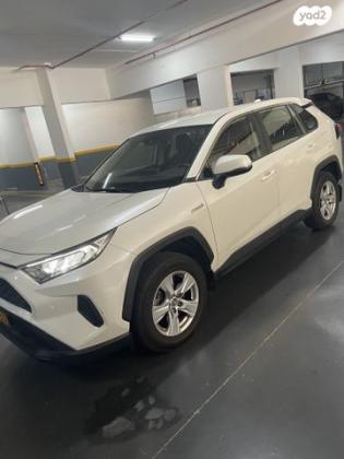 טויוטה RAV4 הייבריד E-volve הייבריד אוט' 2.5 (178 כ''ס) בנזין 2020 למכירה בקרית מוצקין