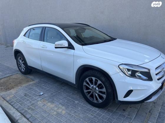 מרצדס GLA GLA200 Style אוט' 1.6 (156 כ"ס) בנזין 2015 למכירה בבאר שבע