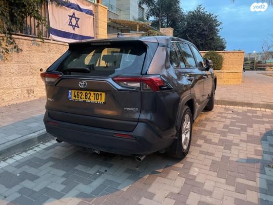 טויוטה RAV4 הייבריד E-volve הייבריד אוט' 2.5 (178 כ''ס) בנזין 2019 למכירה בחריש