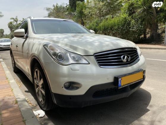 אינפיניטי QX50 / EX37 4X4 GT אוט' 3.7 (320 כ''ס) בנזין 2016 למכירה בגבעתיים