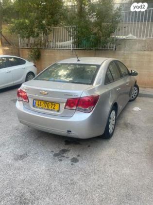 שברולט קרוז LS סדאן אוט' 1.6 (112 כ"ס) בנזין 2010 למכירה בתל אביב יפו