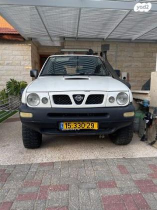 ניסאן טראנו קצר 4X4 SR ידני דיזל 2.7 (125 כ''ס) דיזל 1998 למכירה בכרמיאל