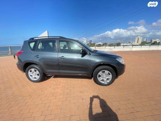 טויוטה RAV4 ארוך 4X4 GLI אוט' 2.0 (152 כ''ס) בנזין 2008 למכירה בחיפה