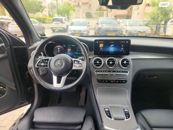 מרצדס GLC 4X4 GLC300E Premium הייבריד אוט' 2.0 (322 כ"ס) היברידי חשמל / בנזין 2020 למכירה בפתח תקווה