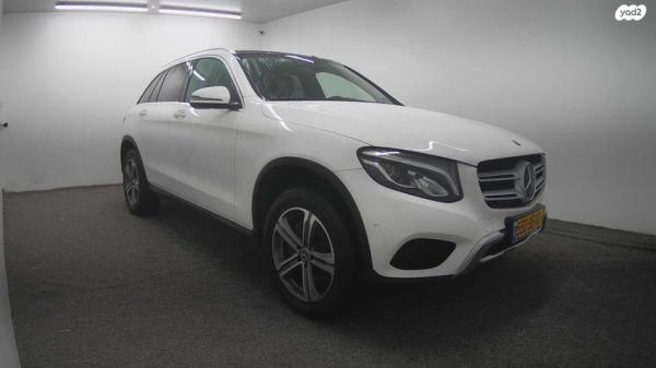 מרצדס GLC 4X4 GLC250 4MATIC Premium Plus אוט' 2.0 (211 כ''ס) בנזין 2019 למכירה בתל אביב יפו