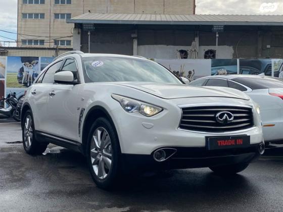 אינפיניטי QX70 / FX37 4X4 GT אוט' 3.7 (320 כ''ס) בנזין 2014 למכירה בבת ים