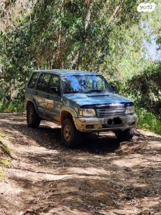 איסוזו טרופר ארוך 4X4 S אוט' דיזל 3.0 (159 כ''ס) דיזל 2003 למכירה ביבנה