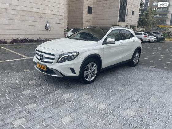 מרצדס GLA GLA200 Activity Edition אוט' 1.6 (156 כ''ס) בנזין 2017 למכירה בראשון לציון