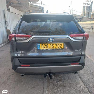 טויוטה RAV4 הייבריד 4X4 E-Motion פלאג-אין אוט' 2.5 (185 כ''ס) היברידי חשמל / בנזין 2021 למכירה בקרית גת