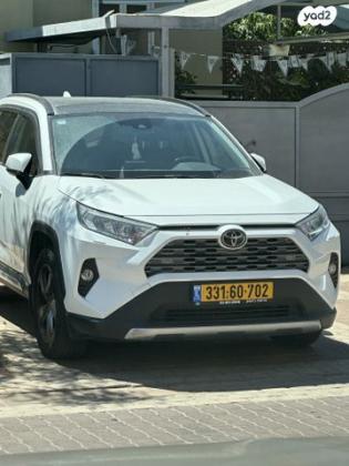 טויוטה RAV4 ארוך Extreme אוט' 2.0 (175 כ''ס) בנזין 2021 למכירה בראשון לציון