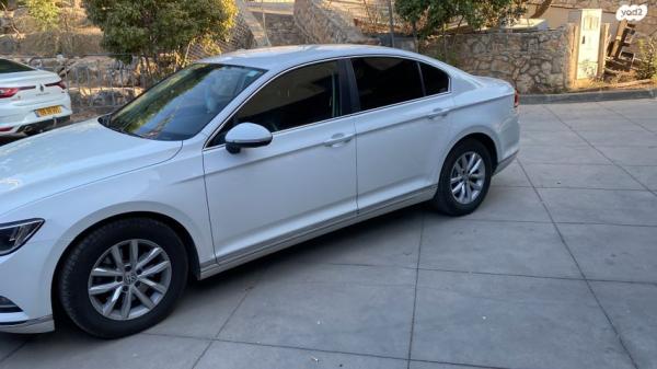 פולקסווגן פאסאט Comfortline אוט' 1.8 (180 כ''ס) בנזין 2017 למכירה במגאר