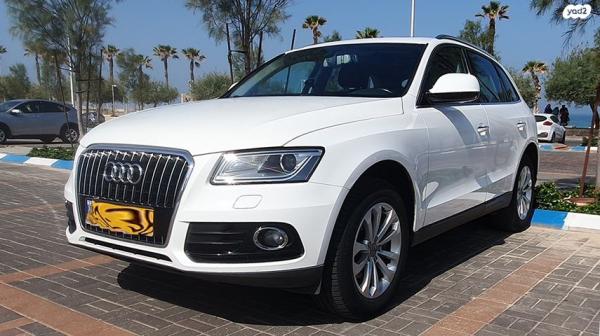 אאודי Q5 4X4 Executive אוט' 2.0 (225 כ''ס) בנזין 2016 למכירה ברחובות