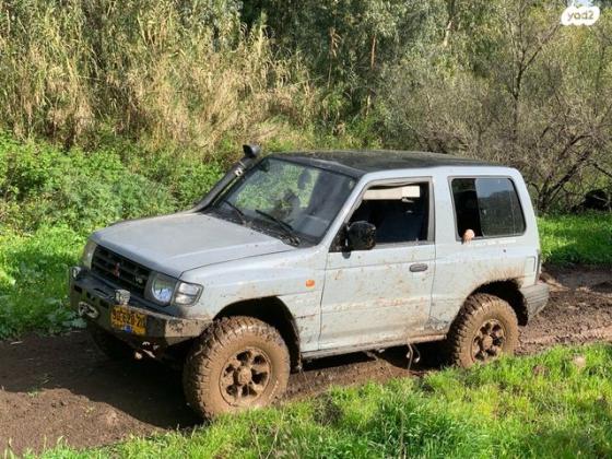 מיצובישי פג'רו קצר 4X4 GLS אוט' 5 מק' 3.0 (177 כ''ס) בנזין 1999 למכירה בירכא