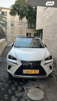 לקסוס NX NX300H Luxury הייבריד אוט' 2.5 (155 כ''ס) בנזין 2018 למכירה בחיפה